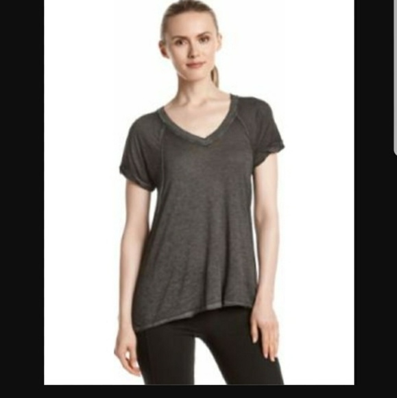 Calvin Klein t-shirt - Picture 2 of 2